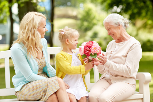 Looking for gifts for this Grandparent’s Day? 9 reasons why flowers are your best option