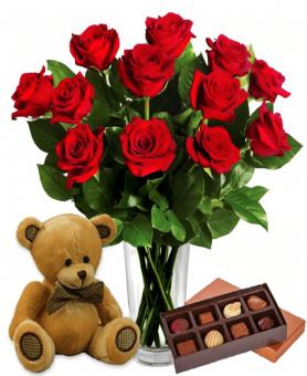 flowers bear and chocolates