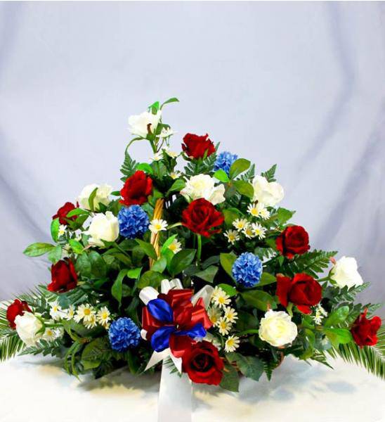 Flowers: Red, White & Blue Sympathy Basket - Deluxe